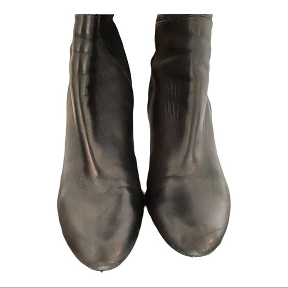 Stuart Weitzman Black Leather Over the Knee Nappa Boots Made in Spain, size 8. - Picture 5 of 7